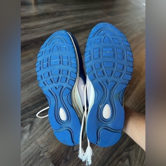 Nike Air Max - Picture 7 of 11